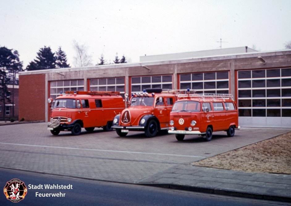 1975 Fahrzeugpak Feuerwehr Wahlstedt